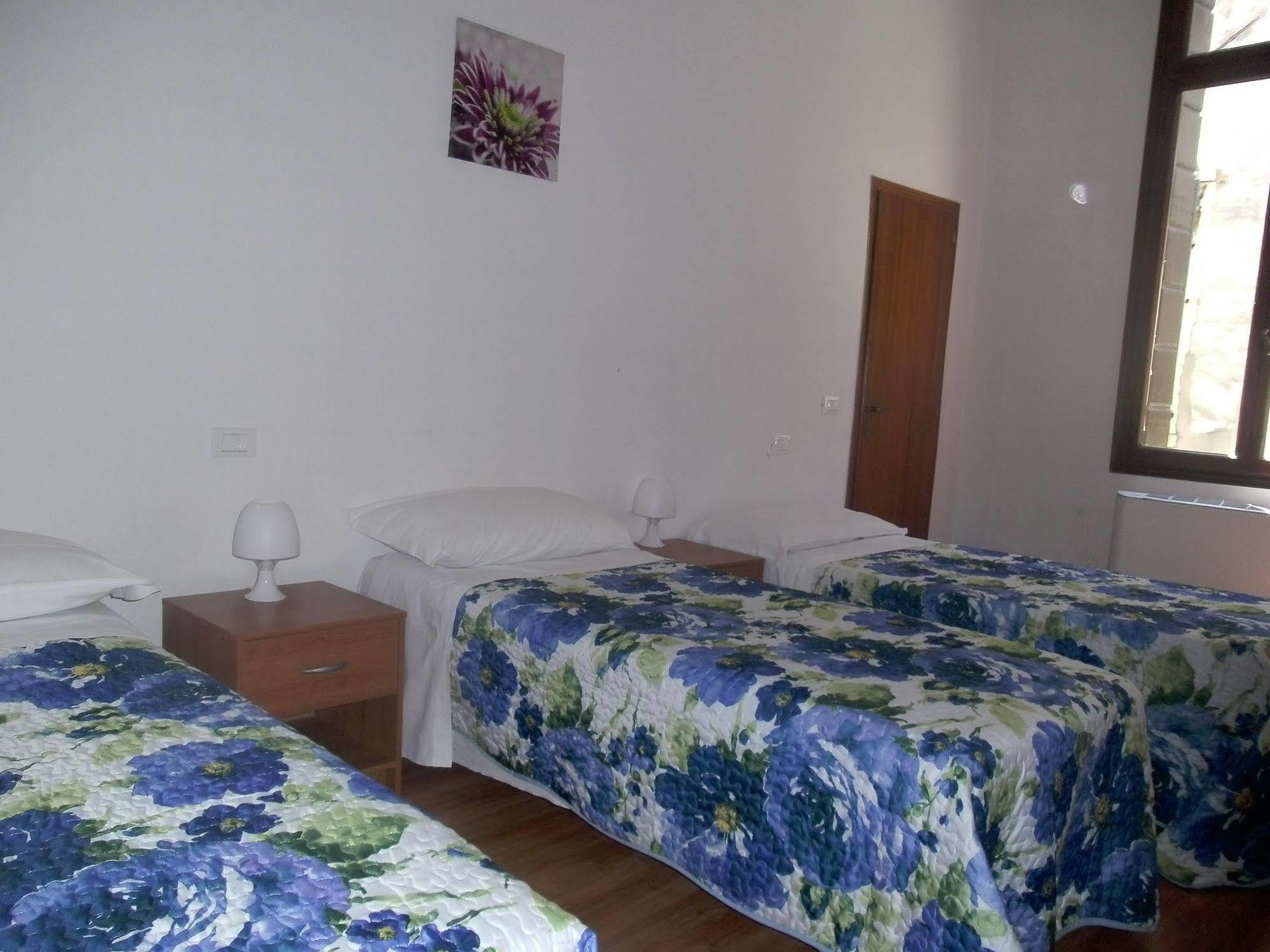 Star - Locazione Turistica 2*